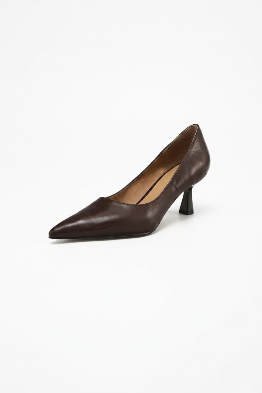 Leather Pointed Loafer Pumps