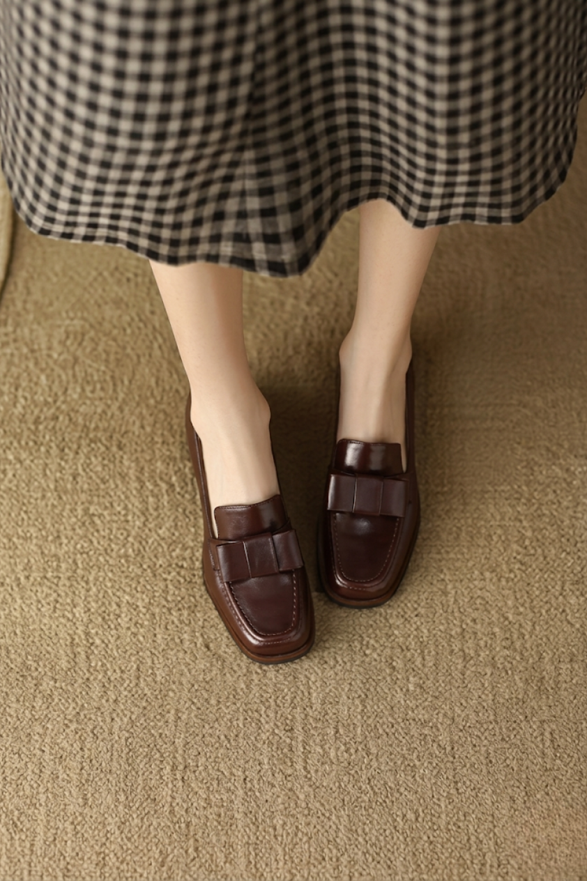 Square Toe Leather Pumps