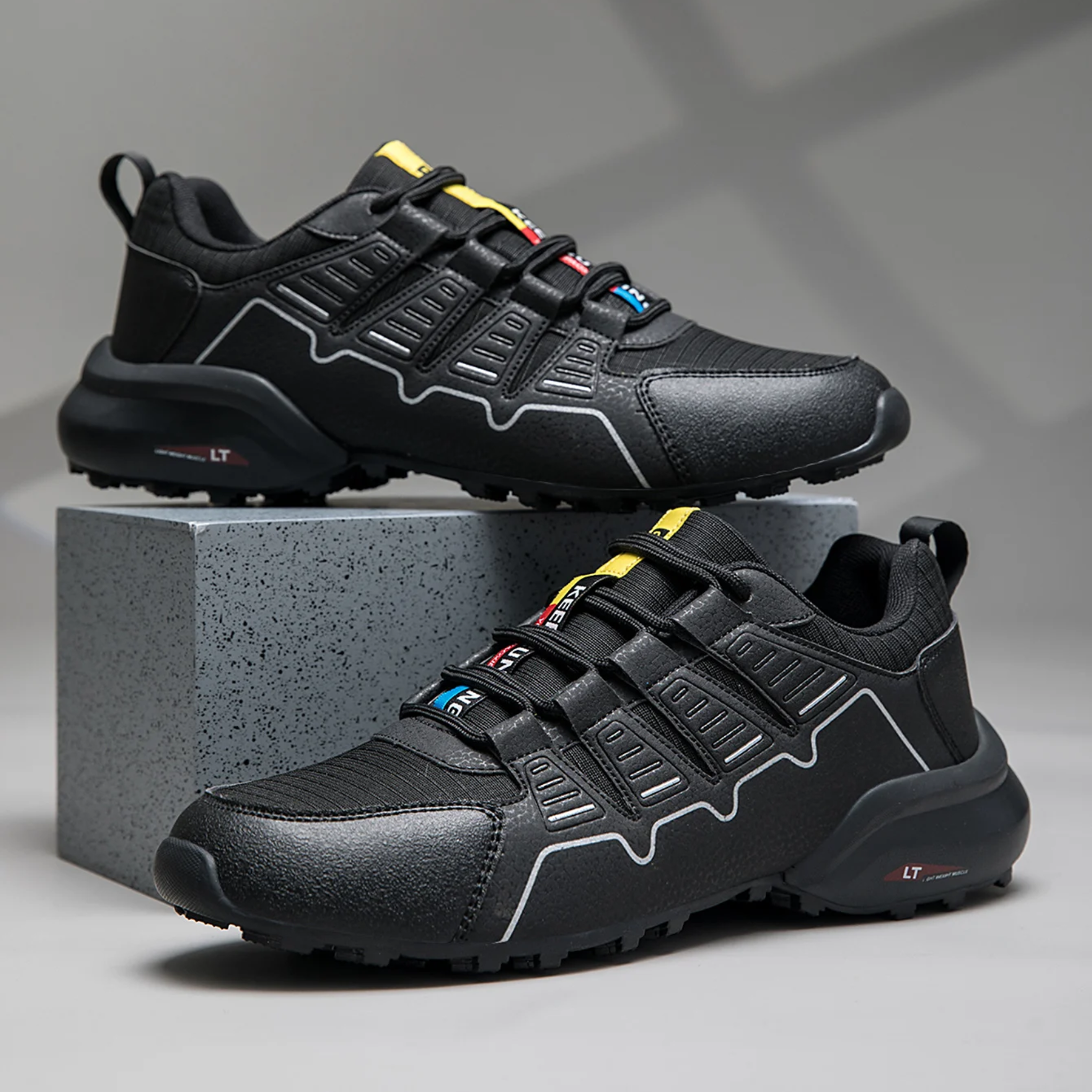 Outdoor Trekking Sneakers