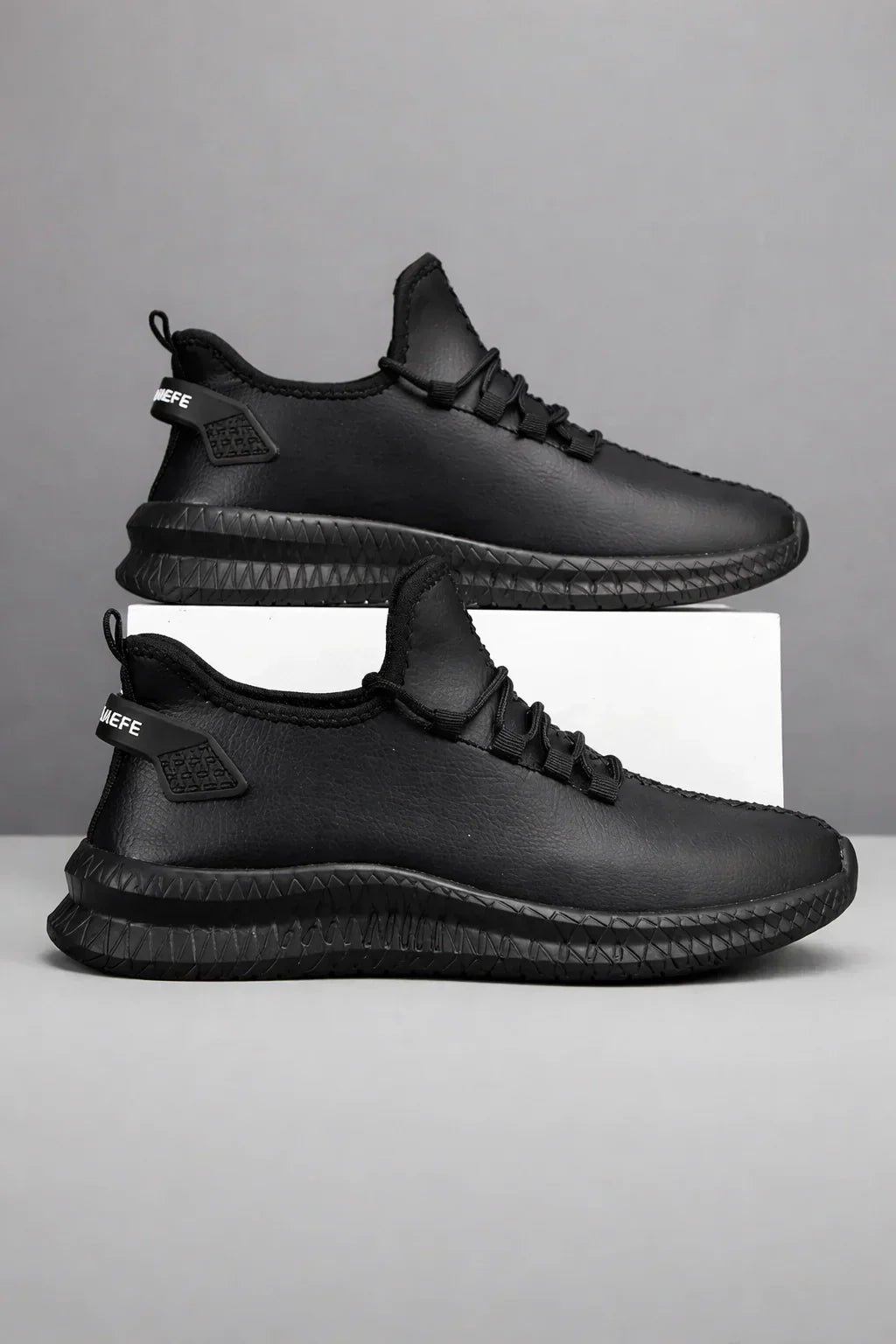 ElevateFlex Casual Sneakers