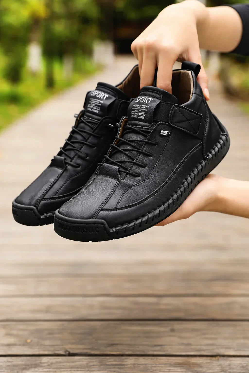 Serafina Leather Sneakers