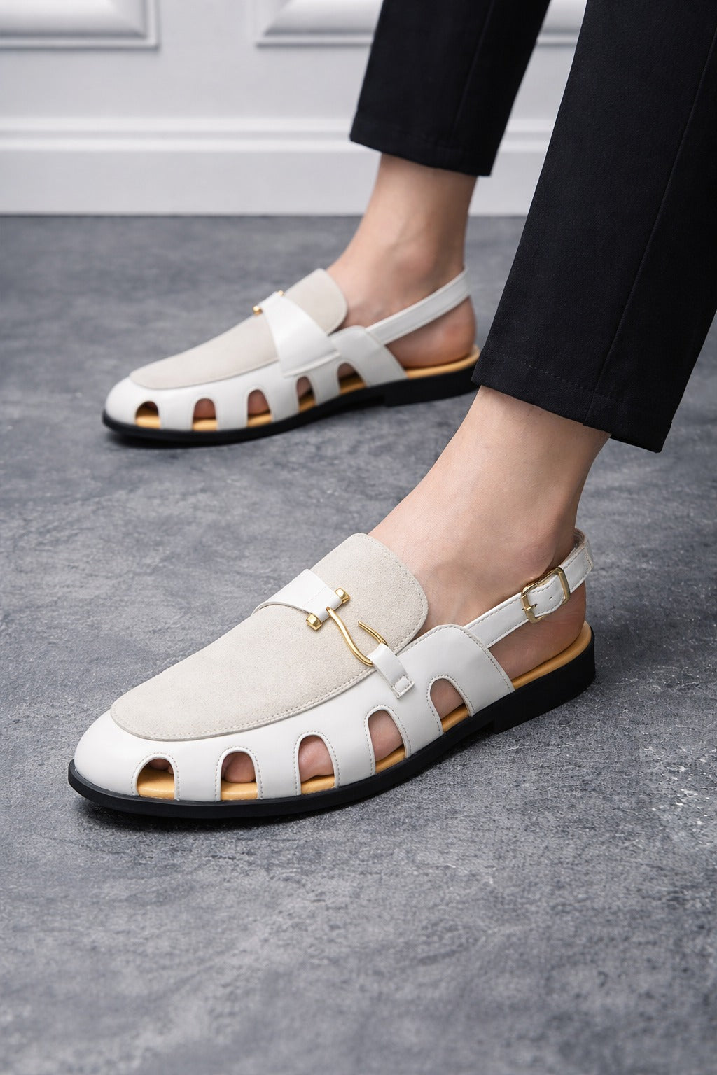 Minimalist Low-Heel Sandals